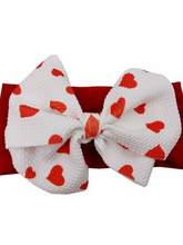 Load image into Gallery viewer, Baby Bow Headband red/ white hearts