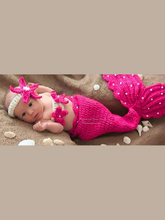 Load image into Gallery viewer, Baby knitted photoshoot costume - pink mermaid
