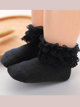 Load image into Gallery viewer, Baby Beautiful Lace Socks
