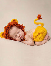 Load image into Gallery viewer, Baby knitted photoshoot costume - yellow lion
