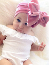 Load image into Gallery viewer, Baby Big Velvet Bow Headband Pink
