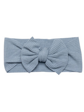 Load image into Gallery viewer, Baby bow headband blue
